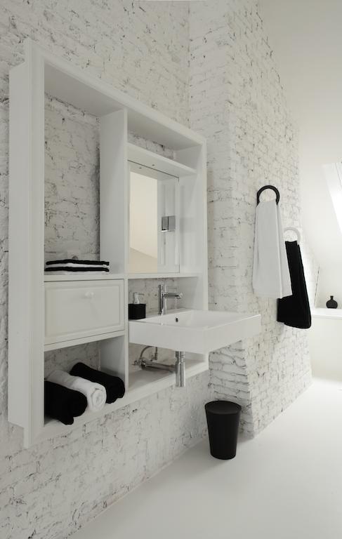 Maison Nationale City Flats & Suites Anversa Camera foto Bathroom